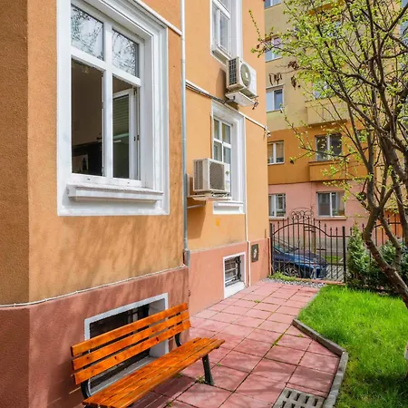 The Secret Spot 1bd Apartment